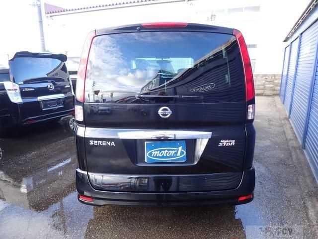 2010 Nissan Serena