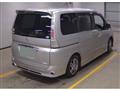 2009 Nissan Serena