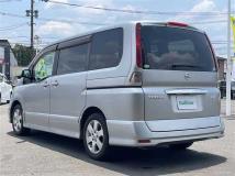 2009 Nissan Serena