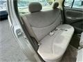 2004 Toyota Platz