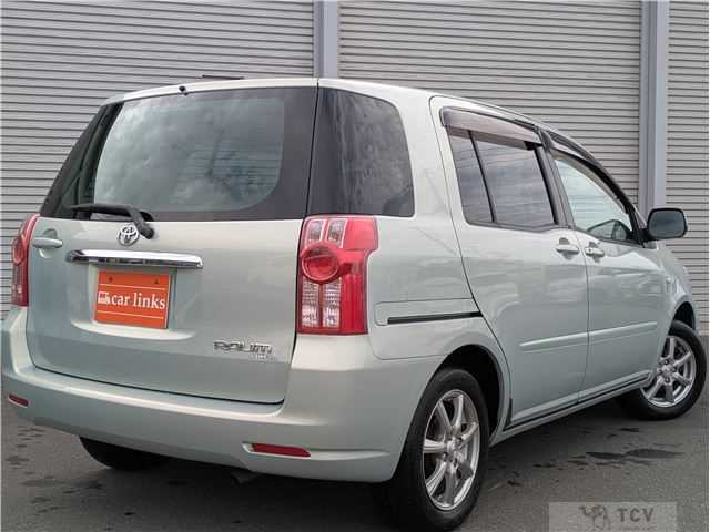 2009 Toyota Raum