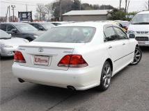 2004 Toyota Crown