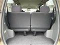 2005 Toyota Voxy