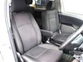 2005 Toyota Isis
