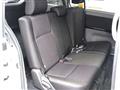 2005 Toyota Isis