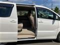 2004 Toyota Alphard