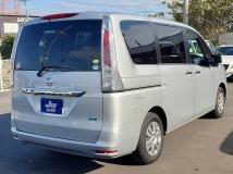 2012 Nissan Serena