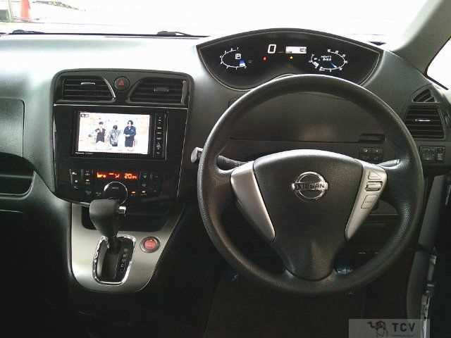 2012 Nissan Serena