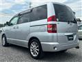 2003 Toyota Noah