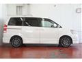 2006 Toyota Noah