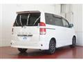 2006 Toyota Noah