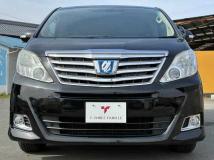 2012 Toyota Alphard Hybrid