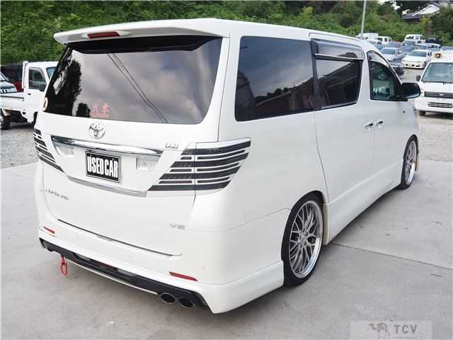 2010 Toyota Alphard