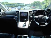 2013 Toyota Vellfire