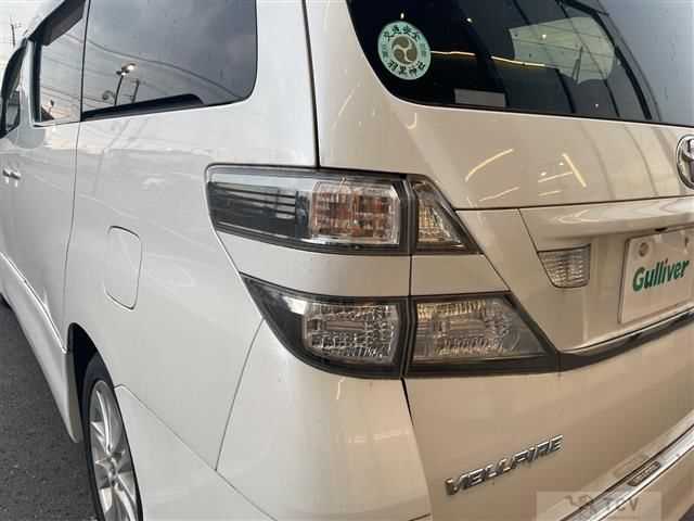 2010 Toyota Vellfire