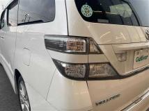 2010 Toyota Vellfire