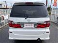 2004 Toyota Alphard