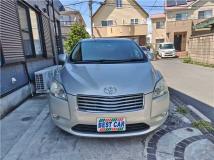 2011 Toyota Mark X Zio