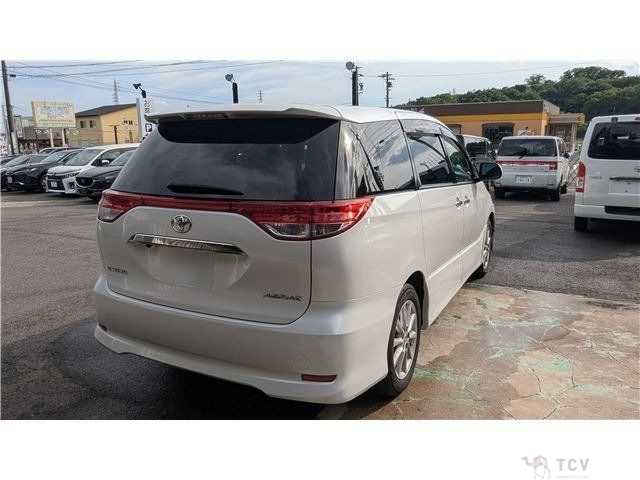 2012 Toyota Estima