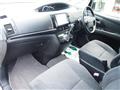 2013 Toyota Estima