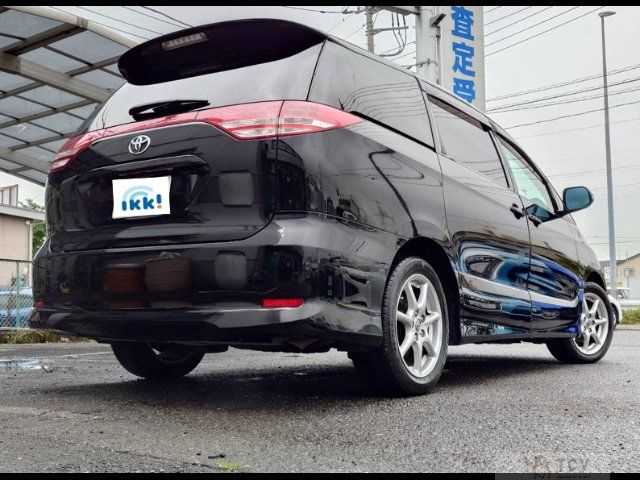 2007 Toyota Estima