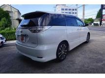 2014 Toyota Estima
