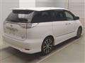 2013 Toyota Estima