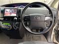 2013 Toyota Estima