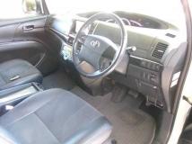 2014 Toyota Estima