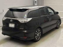 2013 Toyota Estima