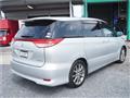 2009 Toyota Estima