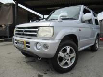 2006 Mitsubishi Pajero Mini