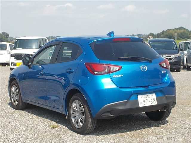 2018 Mazda Demio