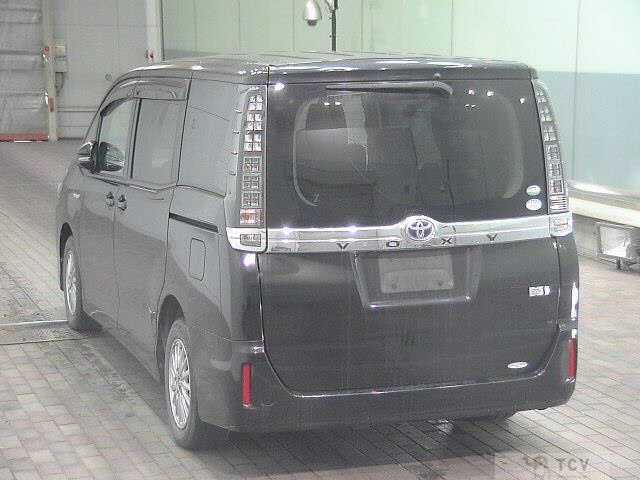 2015 Toyota Voxy