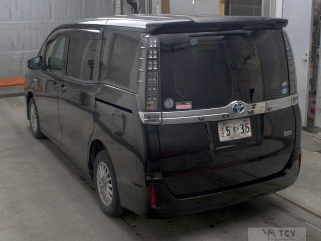 2016 Toyota Voxy