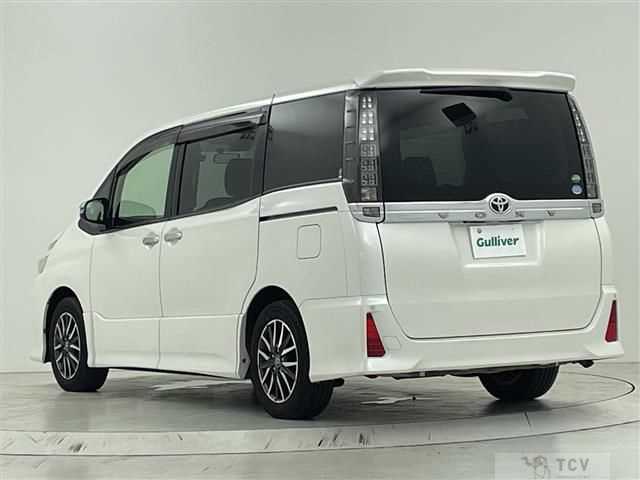 2015 Toyota Voxy