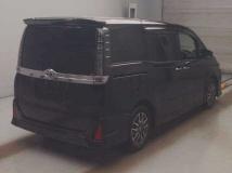 2014 Toyota Voxy