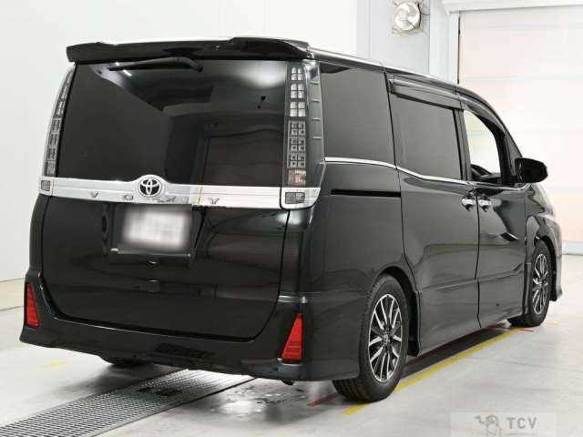2015 Toyota Voxy
