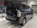 2013 Toyota Voxy