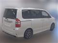 2013 Toyota Noah