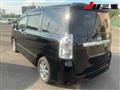 2010 Toyota Voxy