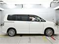 2010 Toyota Voxy