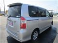 2008 Toyota Noah