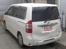 2013 Toyota Noah