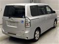 2013 Toyota Voxy
