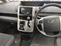 2013 Toyota Noah