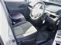 2010 Toyota Voxy