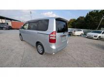 2012 Toyota Noah