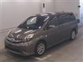 2012 Toyota Isis