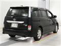 2013 Toyota Isis
